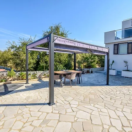 Visnja Apartment
