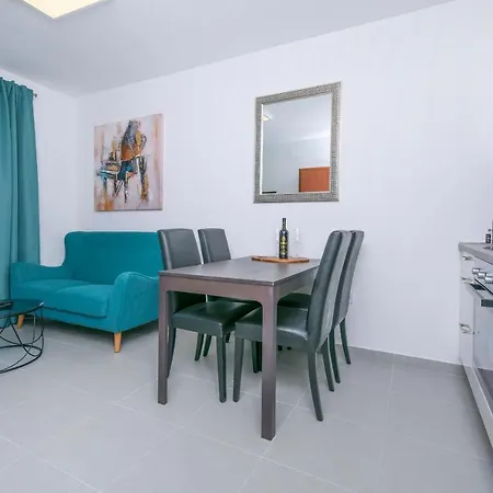 Apartment Visnja