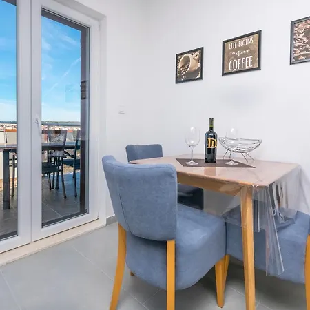 Apartment Visnja