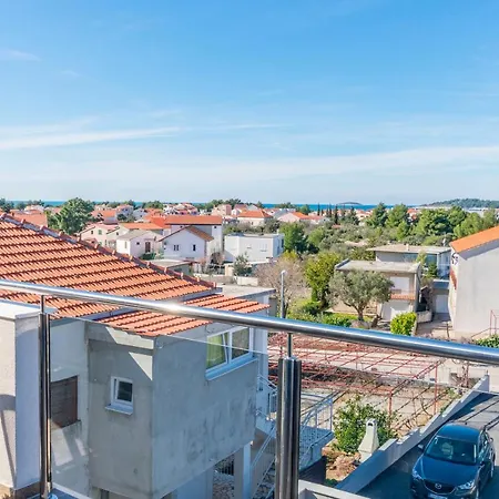 Visnja * Rogoznica (Sibenik-Knin)